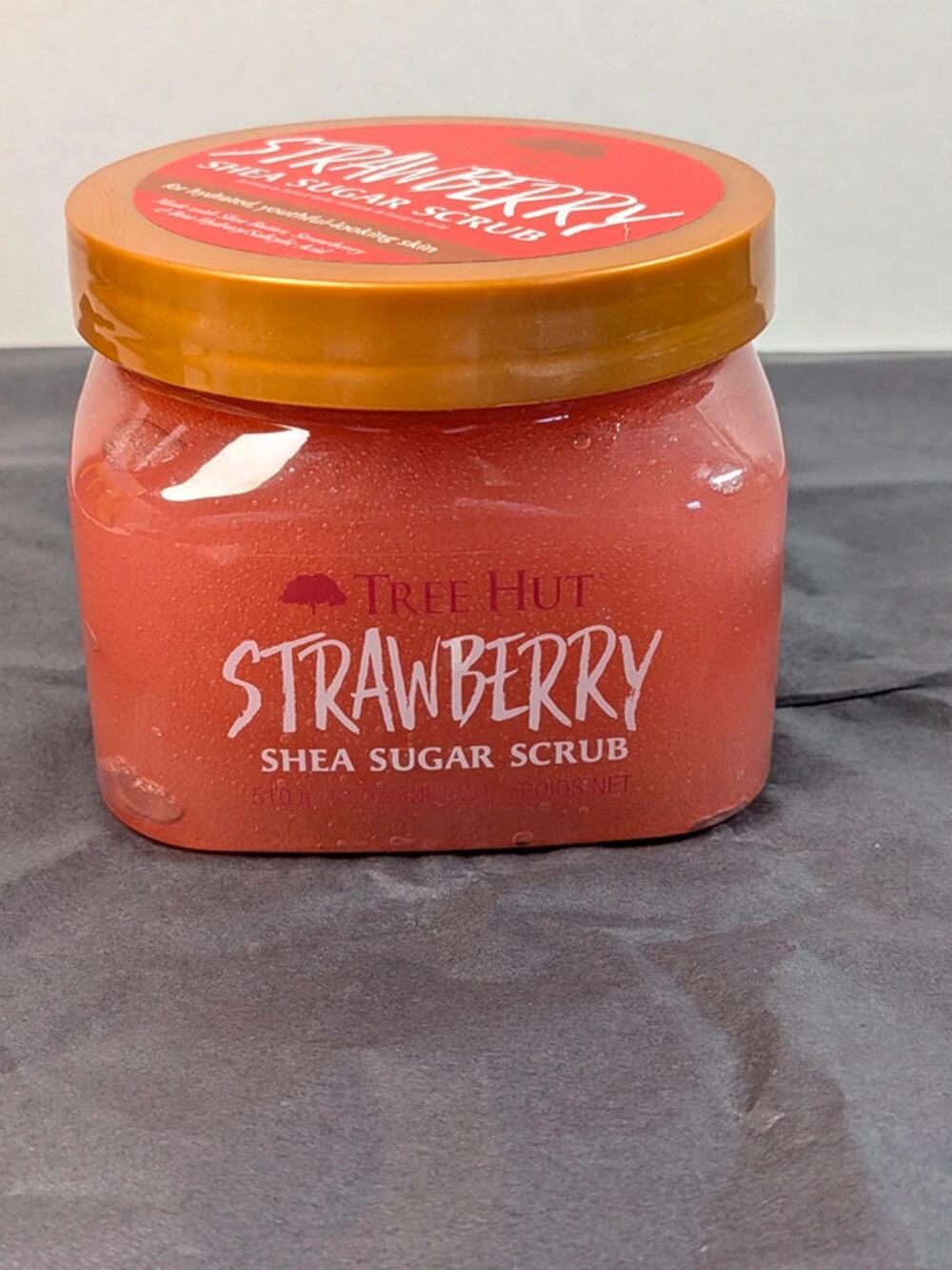 New Tree Hut Strawberry Shea Sugar Scrub 18 oz Body Exfoliator Shea Butter
